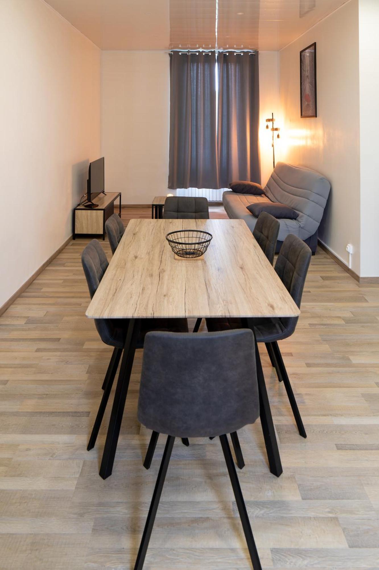 Appart Chez Gegene Montargis Exterior photo